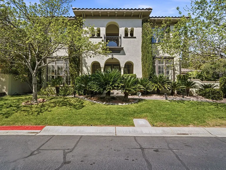 1409 Chambolle Ct — Photo 1