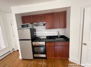 26 Joy St #1, Boston, MA 02114