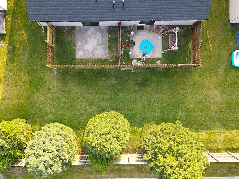 165 Westhaven Dr — Photo 74