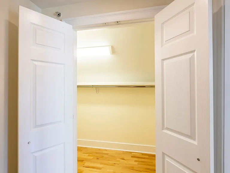 1001 Market St E #10 — Photo 38