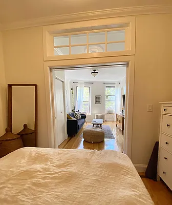 Rented by Avenue Sotheby's International Realty | media 7