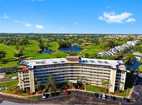 8950 Park Blvd, Seminole, FL