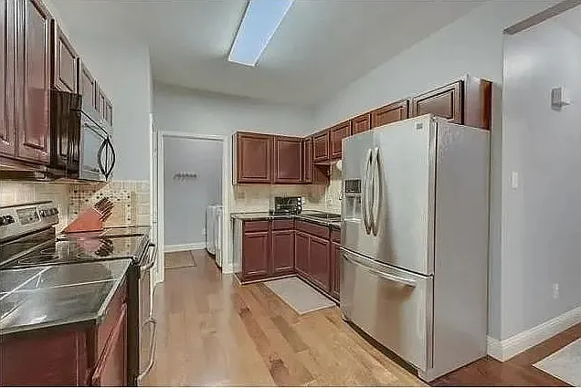8895 Camfield Way — Photo 12