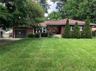 849 Glendale St SW, North Canton, OH 44720