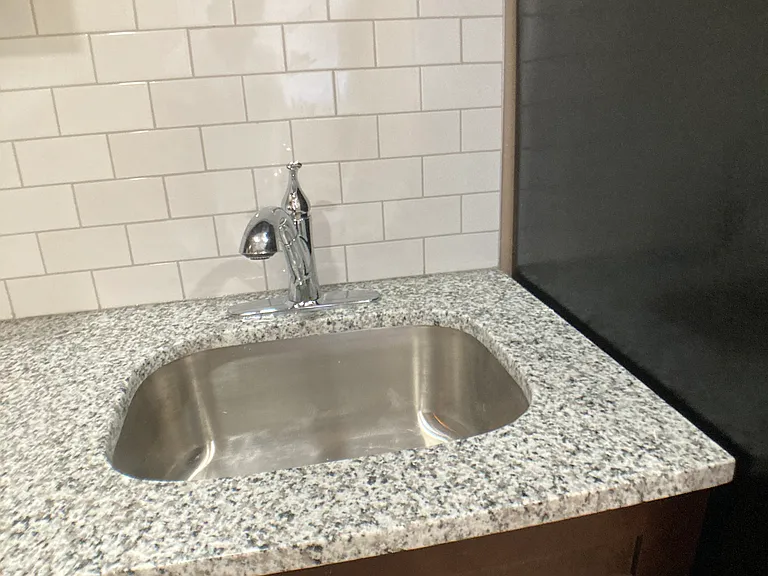 2060 E Orleans St #2060 — Photo 112
