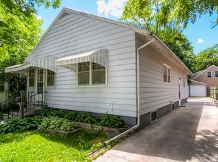 123 N Maple Ave, Ames, IA 50010