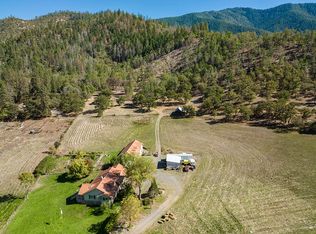 165 Hogan Rd, Applegate, OR 97530