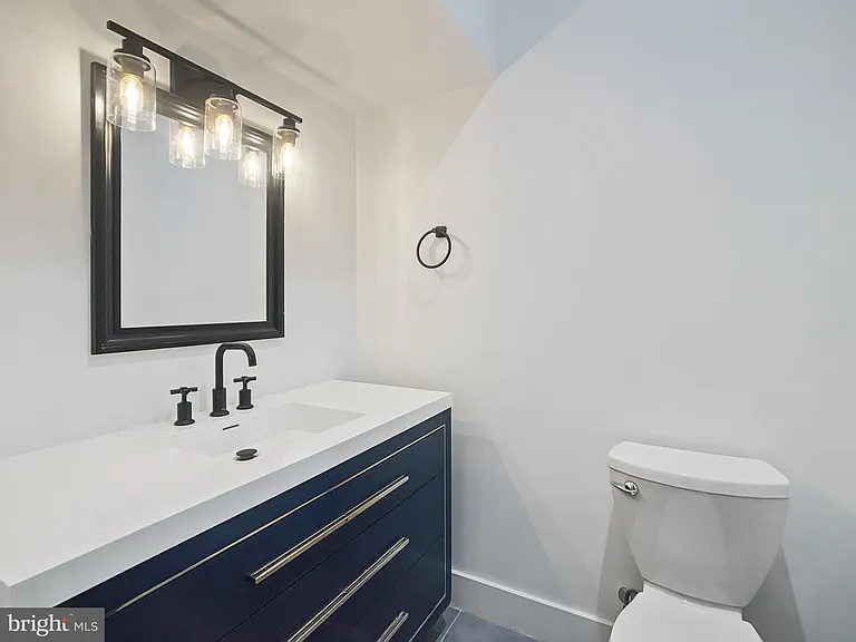 2228 13th St NW #3 — Photo 14