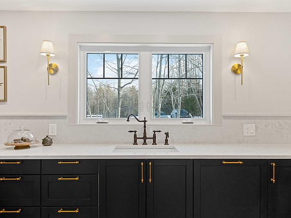 5th image of 66 Ben Jackson Rd