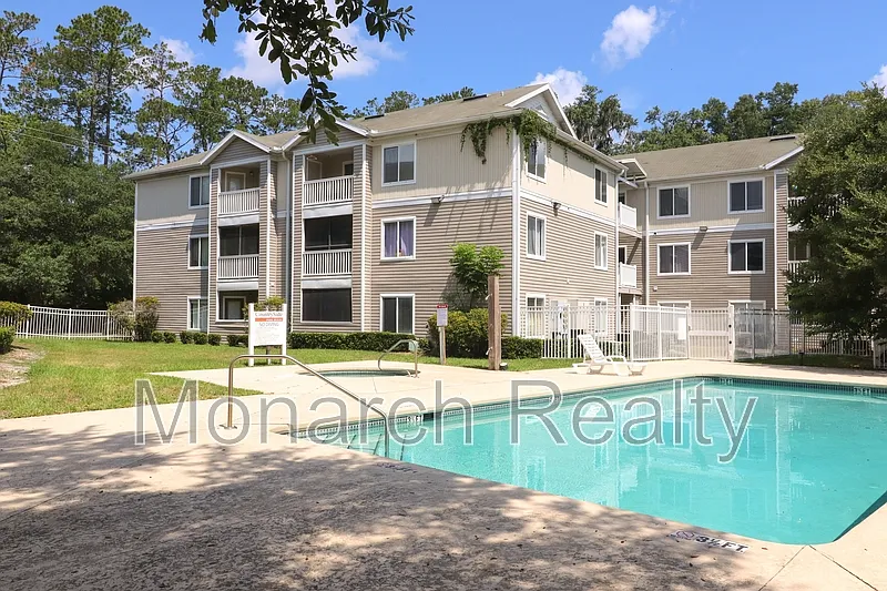 1 bed, 1.0 bath, 200 sqft, $500 — Photo 3