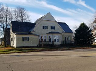 302 W Santa Fe Ave, Toluca, IL 61369