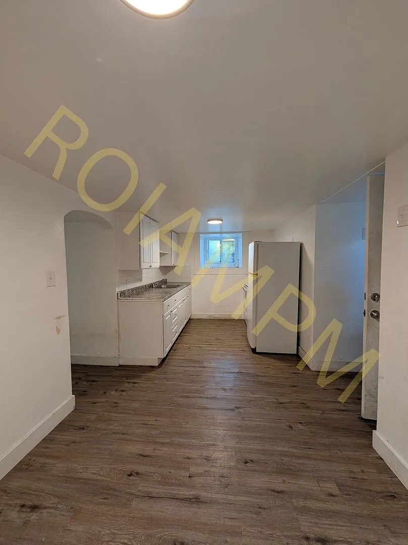 151 2nd Avenue East — Photo 3