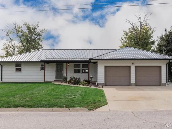 1017 Pocahontas Ave, Palmyra, MO 63461