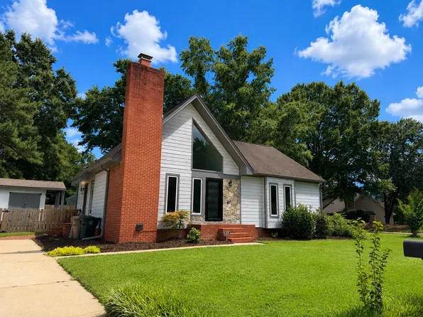 100 Longneedle Ct, Raleigh, NC 27603