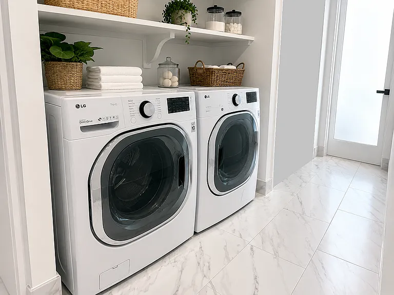 Executive Laundry Room
