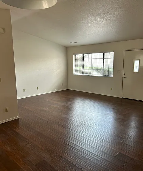 4441 N Verde Vista Dr — Photo 5