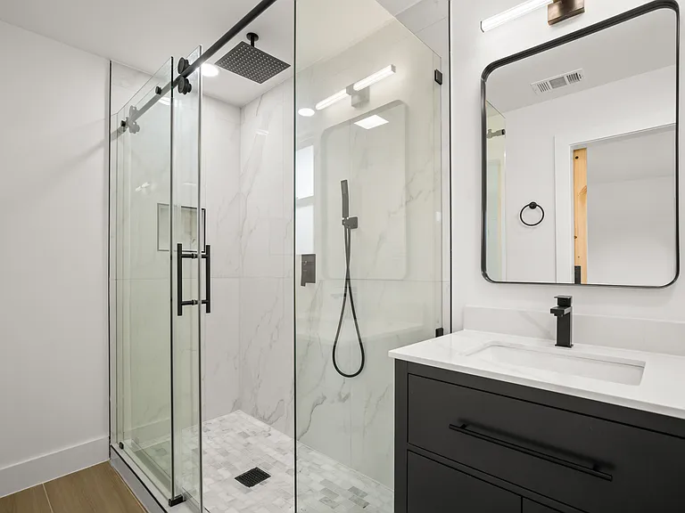 9006 Lodge Ct — Photo 10