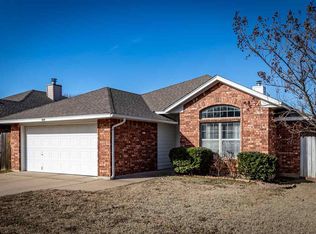 409 SW 80th St, Lawton, OK 73505