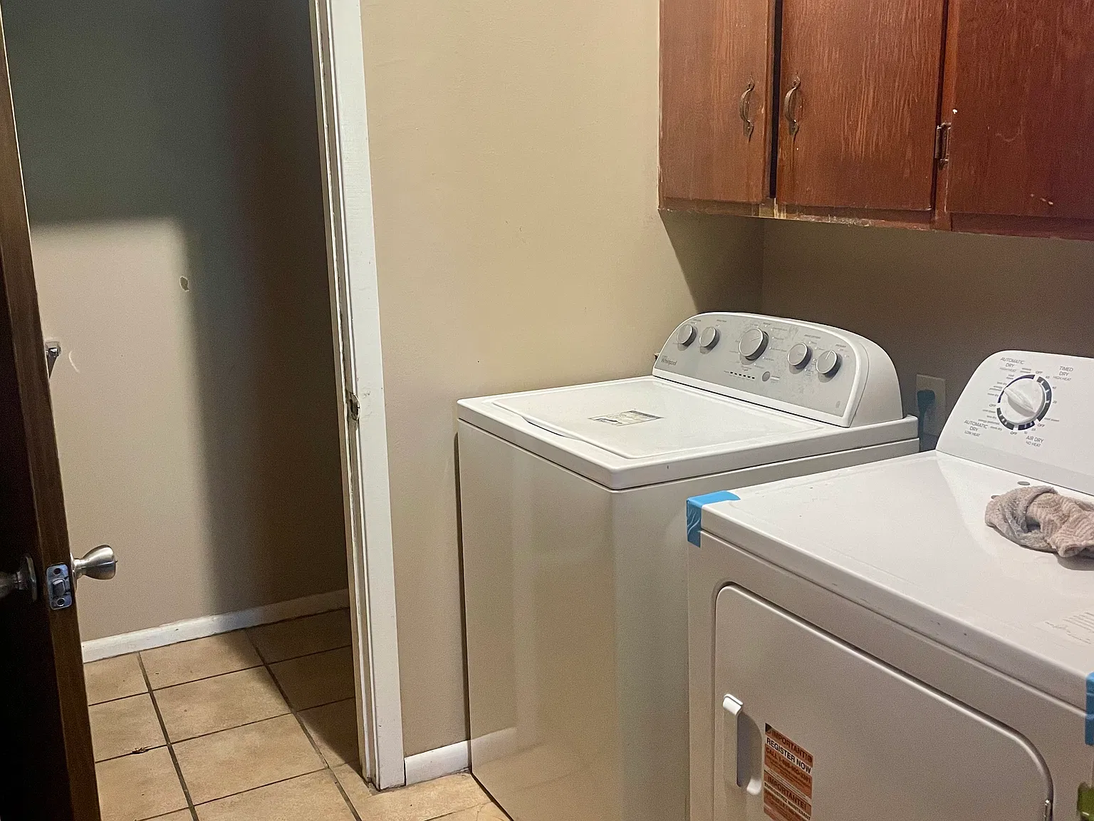 3 bed, 2.5 bath, 1800 sqft, $1,650 — Photo 3