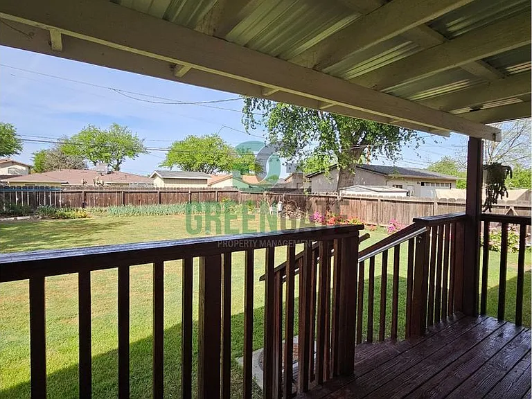115 E Emerson Ave — Photo 33