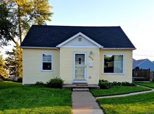 690 Oneill St, Dubuque, IA 52001