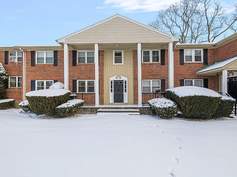 70 Carroll Ave #1009 — Photo 21