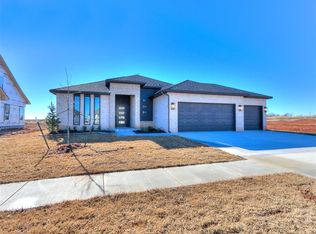 6708 NW 143rd Cir, Oklahoma City, OK 73142