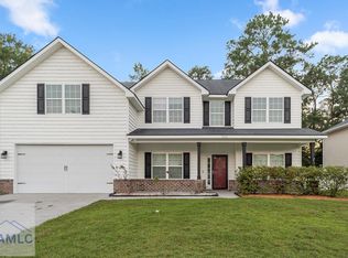 706 Eden Ln, Hinesville, GA 31313