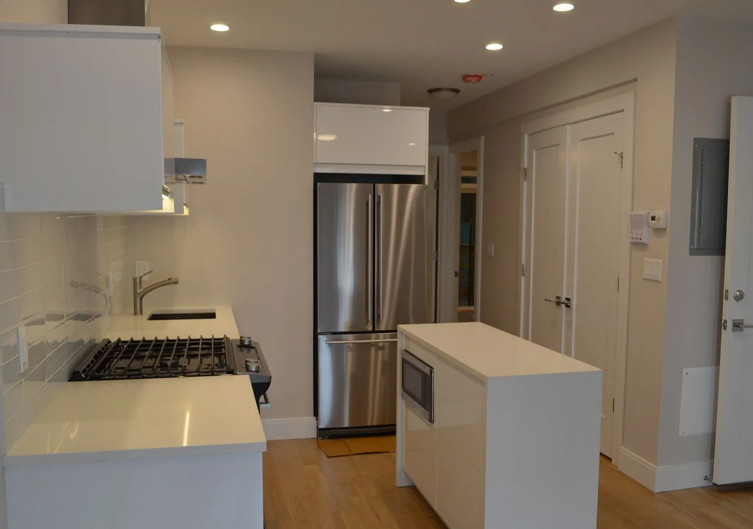 56 Saxton Street — Photo 2