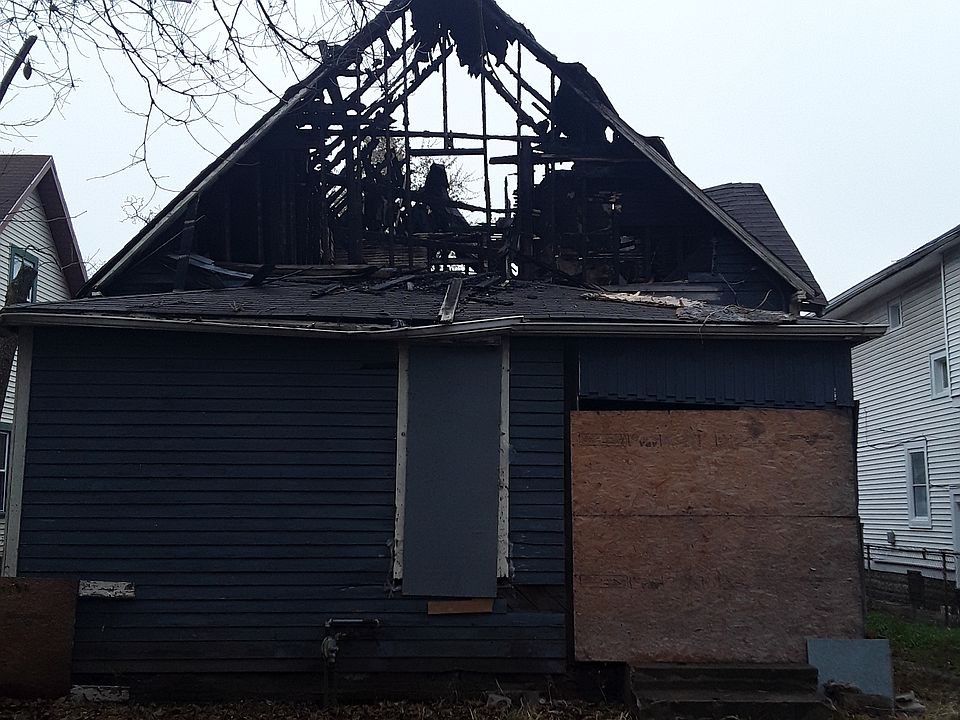 2nd image of 222 Jefferson Ave