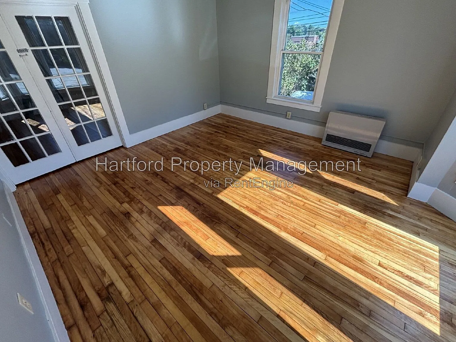4 bed, 2.0 bath, $2,150 — Photo 3