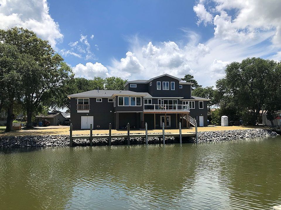 2nd image of 2920 Breezy Rd