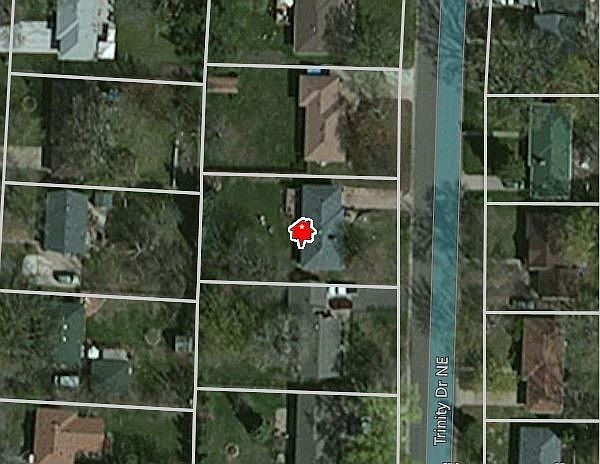 2nd image of 6130 Trinity Dr NE
