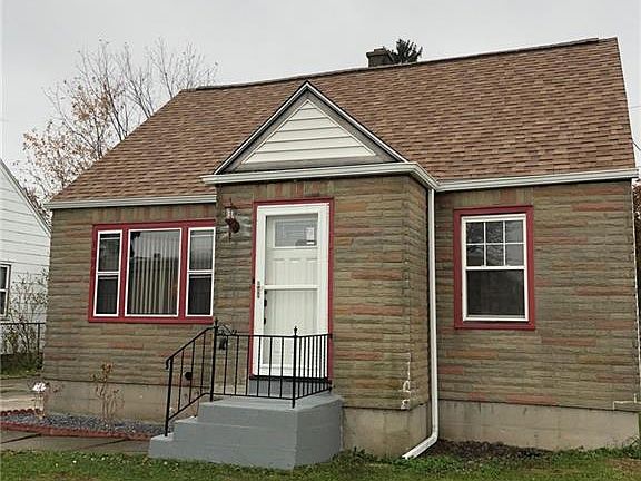 4th image of 1890 Kenmore Ave