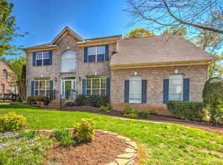 318 Rockwell Farm Ln, Knoxville, TN 37934