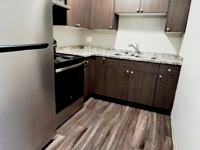1614 Rainier Dr #37 — Photo 2
