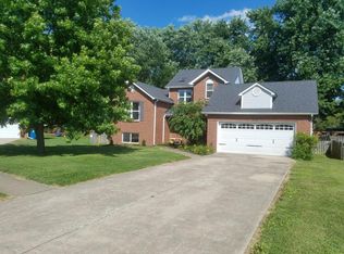 7703 Legler Dr, Louisville, KY