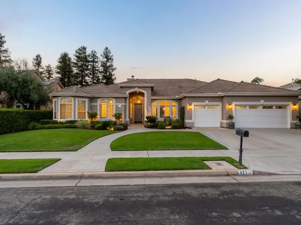 471 W Enterprise Ave, Clovis, CA 93619