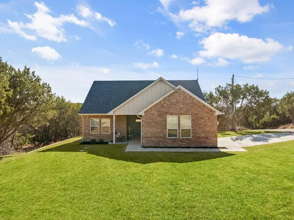 5015 Elizabeth St, Granbury, TX 76048