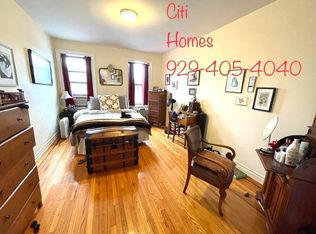 28-35 41st St #D3, Astoria, NY 11103