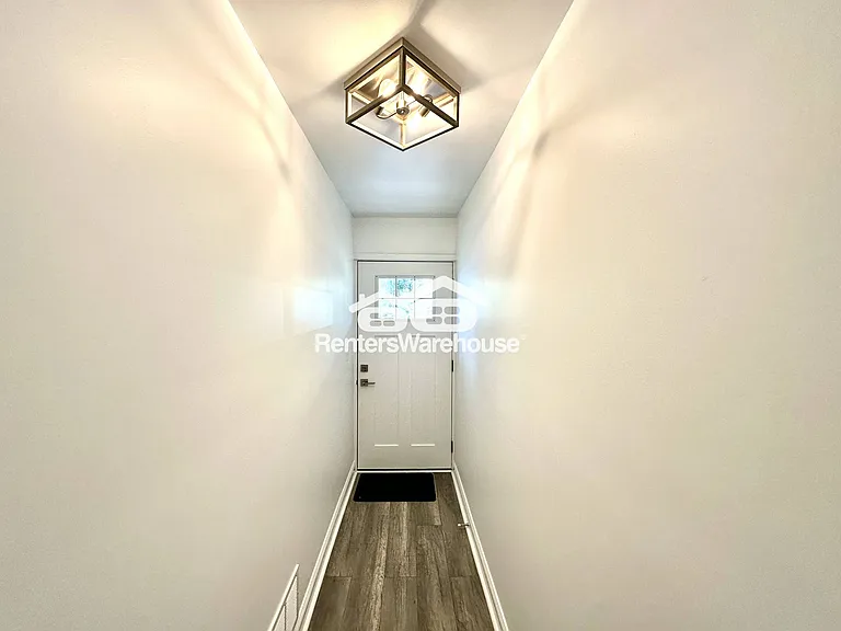 4210 College Ave — Photo 4