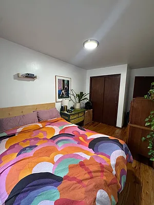 Bedroom, photo 2