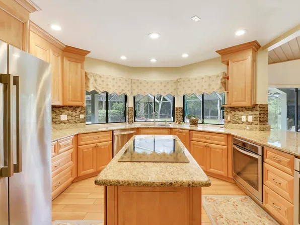 13302 Doubletree Circle, Wellington, FL 33414