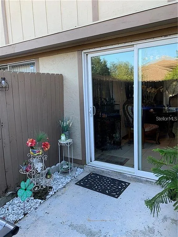 3 bed, 1.5 bath, 1256 sqft, $2,150 — Photo 4