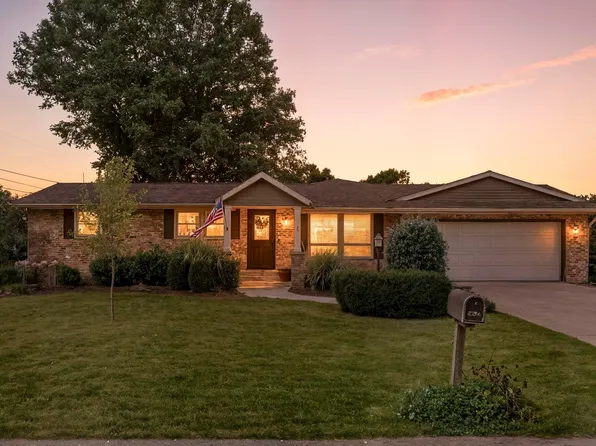 14817 Sunnyside Ln, Leo, IN 46765