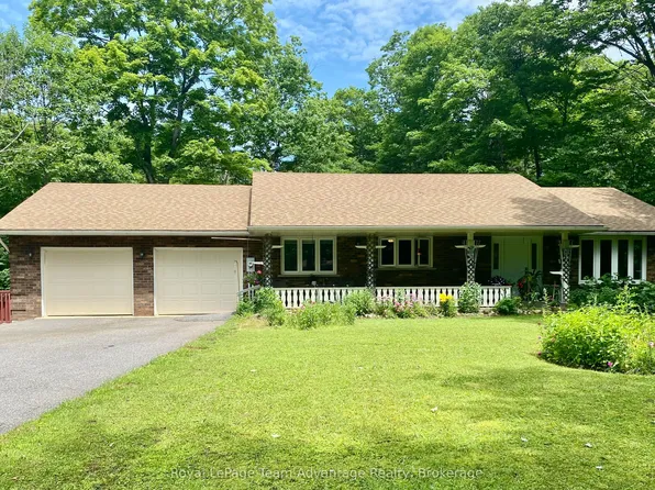 120 Rankin Lake Rd, Seguin, ON P2A 0B2