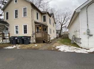 26 Champlain Rd, Stillwater, NY 12170