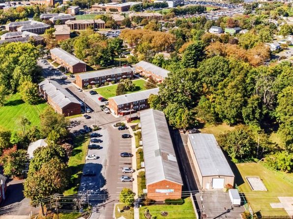 52 Carpenter St #C05