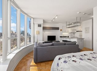 33 Sheppard Ave E #909, Toronto, ON M2N 7K1