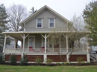 39 Powel Ave #2, Newport, RI 02840